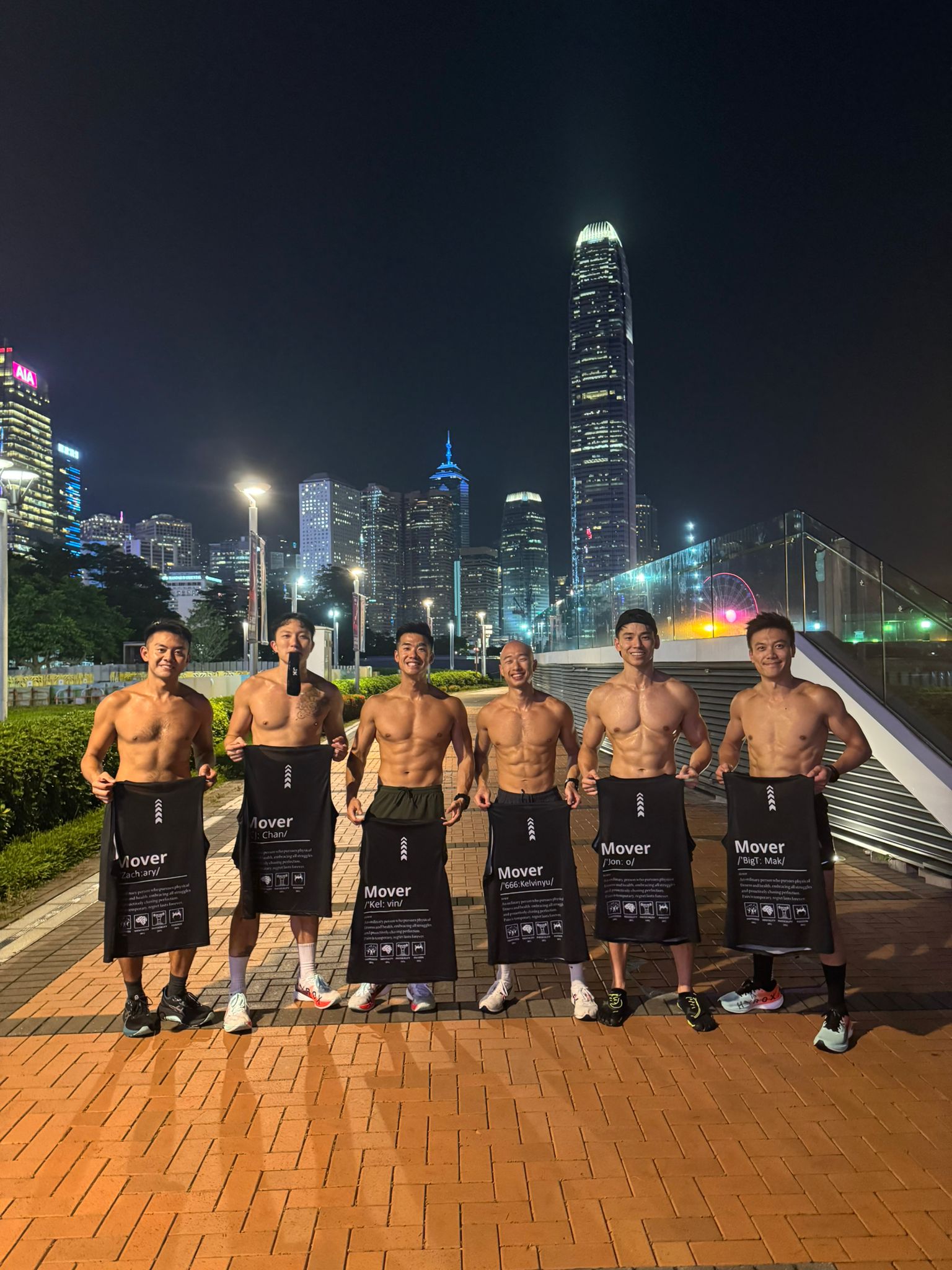 Five JKM Training Club MOVERS with their Mover Vest